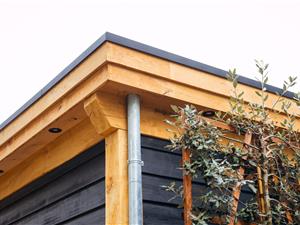 Houten bijgebouwen